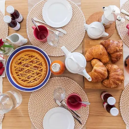 Leccino Primo Piano By Yohome アパート