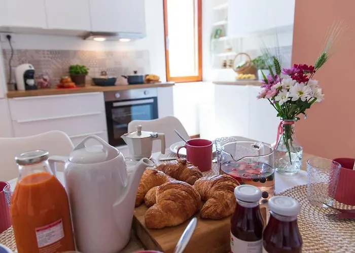 Apartment Leccino Primo Piano By Yohome Fiorenzuola di Focara